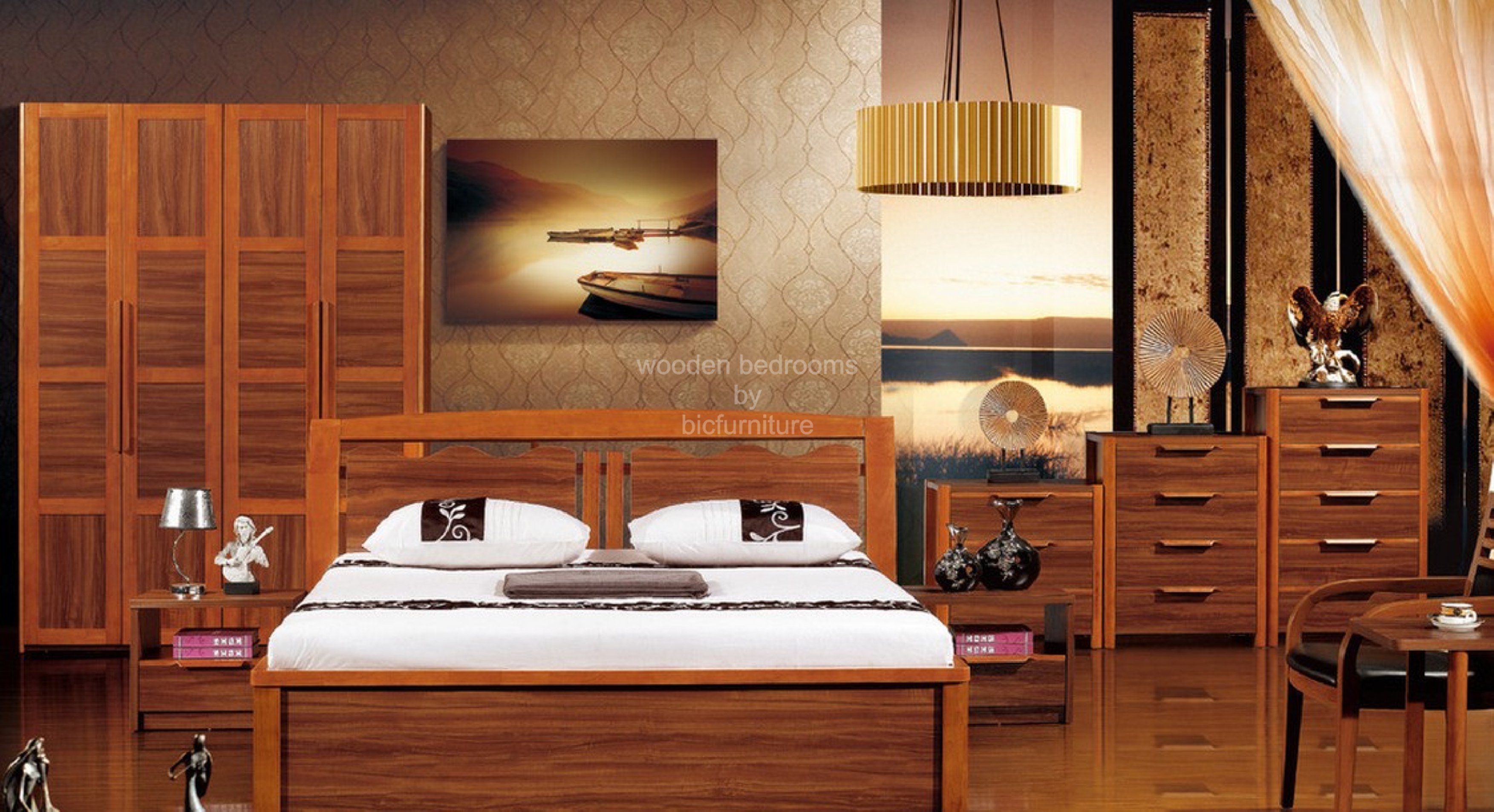 Elegant bedroom sets made in teak veneer