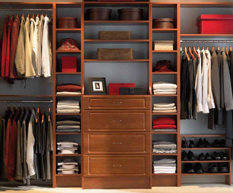 Internal Design Of Sliding Wardrobe With Shelves