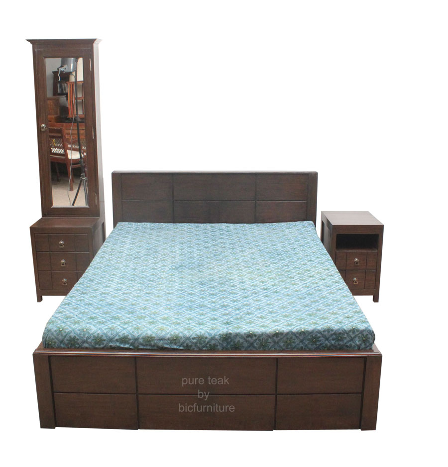 Bed_room_set_in_pure_teak_wood_with_dark_walnut_finish_